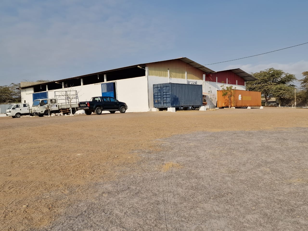 VENDER: EMPREENDIMENTO MISTO EM BENGUELA